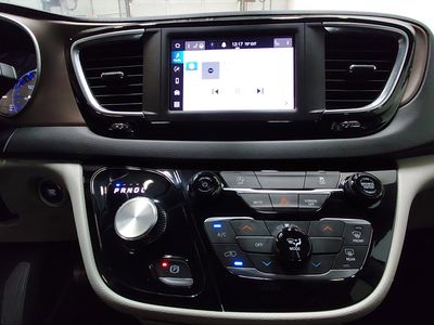 2023 Chrysler Voyager — photo 20 view