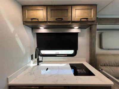 2026 Tiffin MIDAS — photo 9 view
