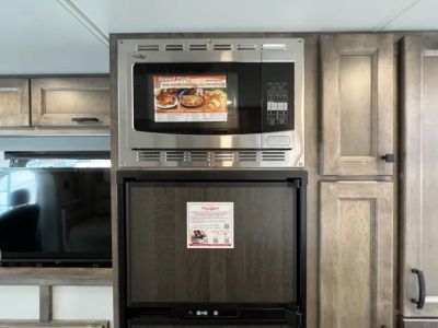 2026 Tiffin MIDAS — photo 13 view