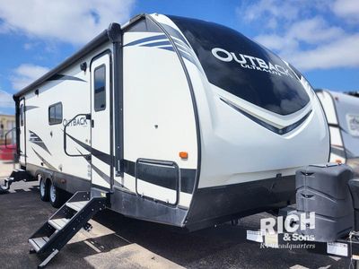 2020 Keystone Outback Ultra Lite - Photo 1