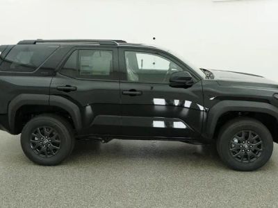2026 Toyota 4Runner - Photo 28
