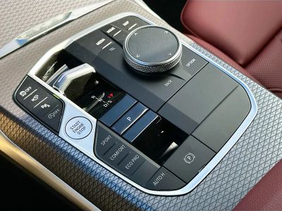 2026 BMW 3 Series — photo 14 view