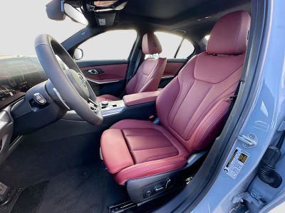 2026 BMW 3 Series — photo 15 view