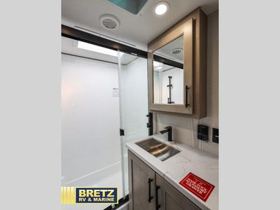 2026 Grand Design Influence - Photo 18