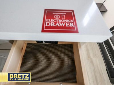2026 Grand Design Influence - Photo 17