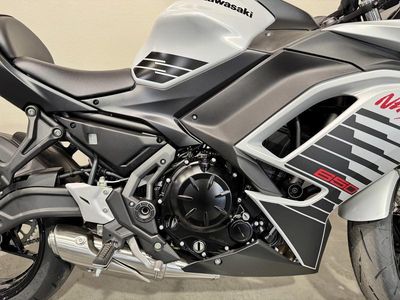 2026 Kawasaki Ninja 650 ABS - Photo 15