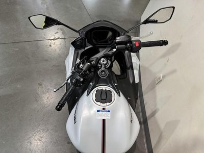 2026 Kawasaki Ninja 650 ABS - Photo 9