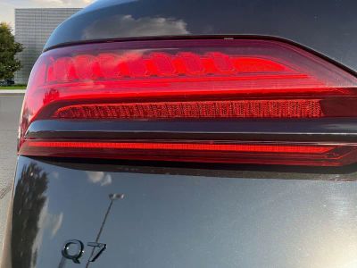 2026 Audi Q7 — photo 10 view