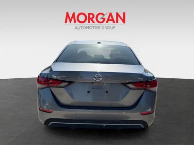 2020 Nissan Sentra — detail view