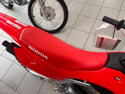 2025 Honda CRF125F - Photo 5