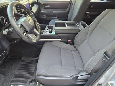 2023 Toyota Tundra - Photo 8