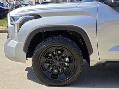 2023 Toyota Tundra - Photo 6