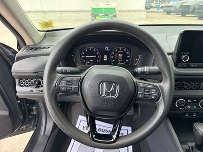 2025 Honda Accord Sedan LX CVT - Photo 14