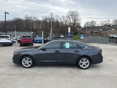 2025 Honda Accord Sedan LX CVT - Photo 5