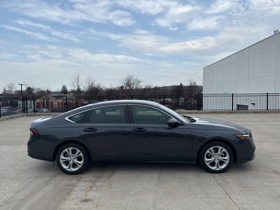 2025 Honda Accord Sedan LX CVT - Photo 9