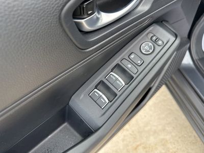 2025 Honda Accord Sedan LX CVT - Photo 13