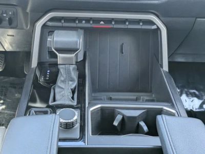 2025 Toyota Tundra — photo 17 view