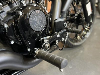 2025 Indian Motorcycle Chief Dark Horse Black Smoke - Photo 15