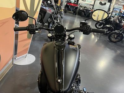 2025 Indian Motorcycle Chief Dark Horse Black Smoke - Photo 6