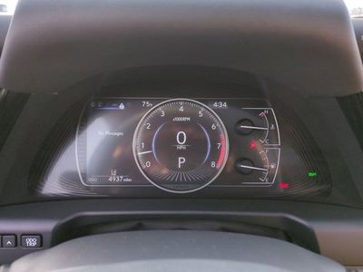 2025 Lexus ES - Photo 11