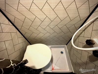 2027 Sunset Park RV Sun Lite — photo 8 view