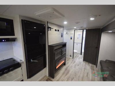 2027 Venture RV Campbound Platinum - Photo 38