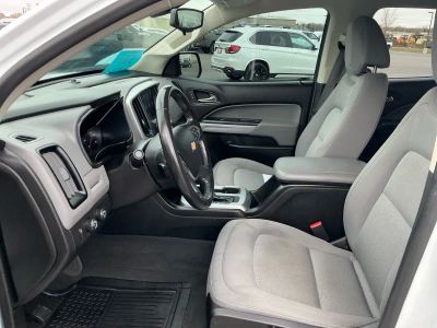 2019 Chevrolet Colorado — photo 9 view