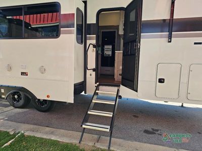2026 Alliance RV Valor All-Access - Photo 9