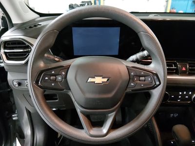 2025 Chevrolet Trailblazer — photo 12 view