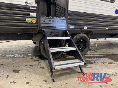 2025 Forest River RV Cherokee Grey Wolf - Photo 10
