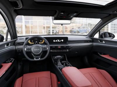 2026 Kia K5 — photo 7 view