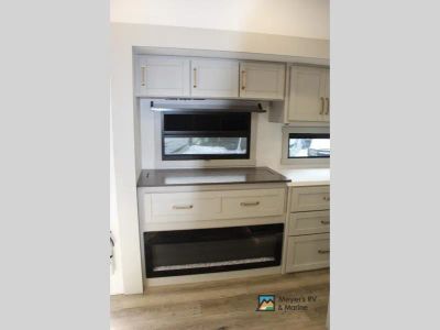 2025 Brinkley Model Z - Photo 15