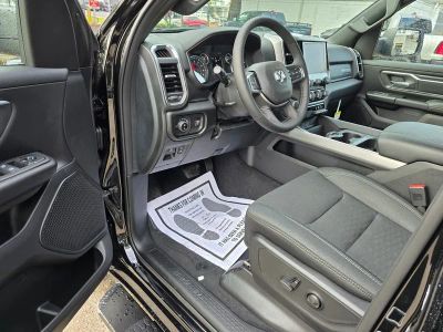 2026 Ram 1500 — photo 17 view