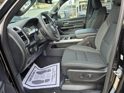 2026 Ram 1500 — photo 18 view