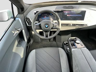 2026 BMW iX — photo 17 view