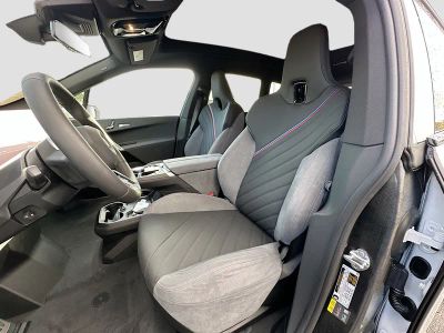2026 BMW iX — photo 15 view