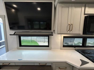 2026 Brinkley Model Z - Photo 13
