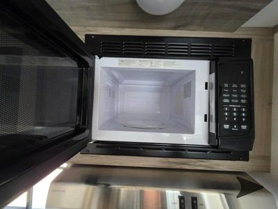 2022 Forest River RV Cherokee Alpha Wolf - Photo 31