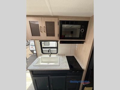 2025 Prime Time RV Avenger LT - Photo 11