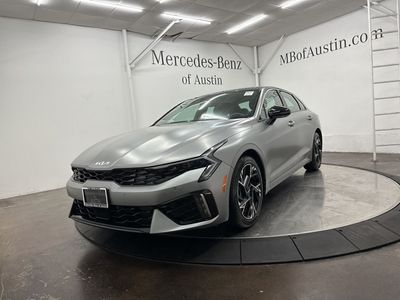 2025 Kia K5 - Photo 3