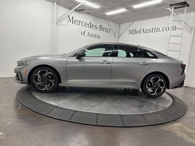 2025 Kia K5 - Photo 4