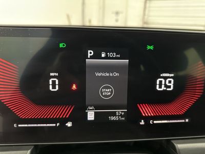 2025 Kia K5 - Photo 12