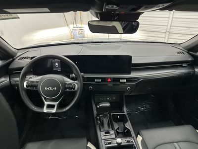2025 Kia K5 - Photo 19