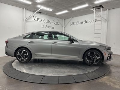 2025 Kia K5 - Photo 8