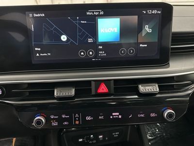 2025 Kia K5 - Photo 13