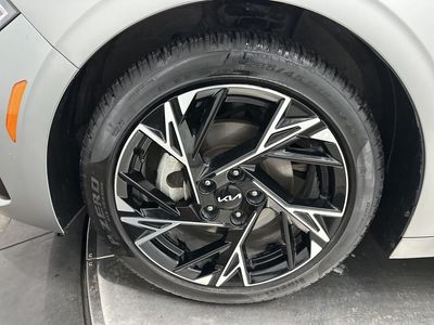 2025 Kia K5 - Photo 28