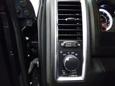 2024 Ram 1500 Classic — photo 13 view