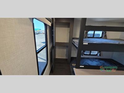 2026 Venture RV Campbound Platinum - Photo 22