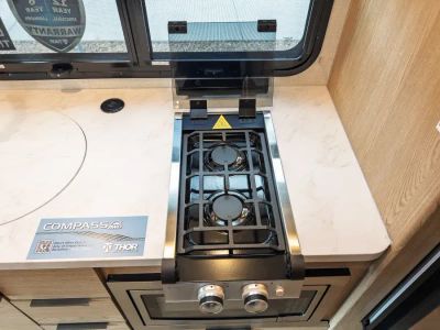 2027 Thor Motor Coach COMPASS AWD — photo 10 view