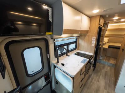 2027 Thor Motor Coach COMPASS AWD — photo 8 view